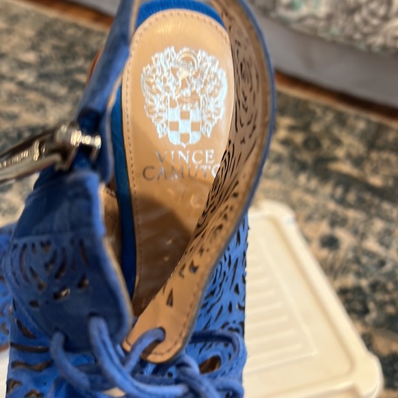 Blue lace up ankle sandals - Picture 3 of 4